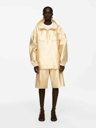 Anorak mit Kapuze Anorak mit Kapuze