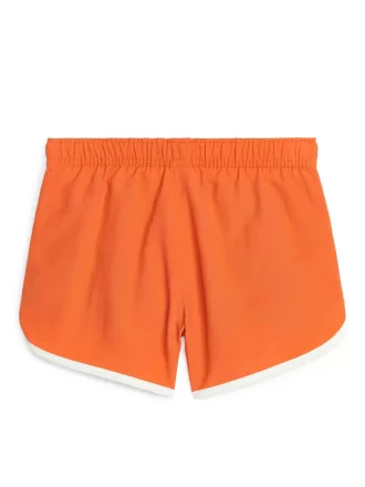 Badeshorts mit Kontrastbindung Badeshorts mit Kontrastbindung