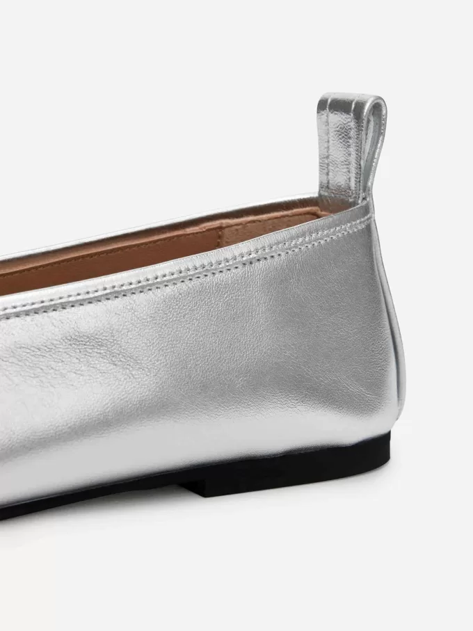 Ballerinas aus Leder Ballerinas aus Leder