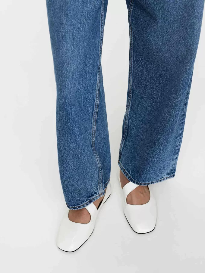 Ballerinas aus lackiertem Leder Ballerinas aus lackiertem Leder