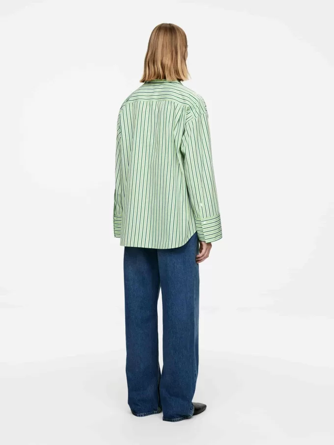 Baumwollhemd mit weiten Ärmeln Baumwollhemd mit weiten Ärmeln