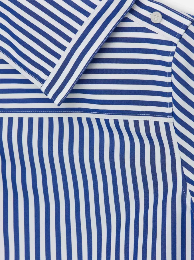 Bluse mit Umschlagkragen Bluse mit Umschlagkragen