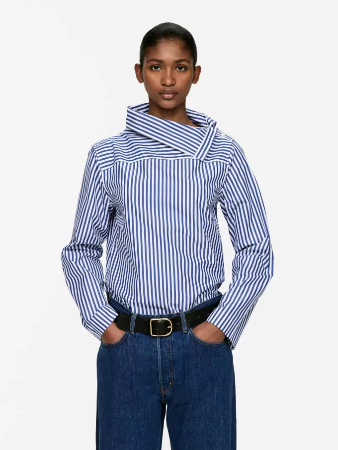 Bluse mit Umschlagkragen Bluse mit Umschlagkragen