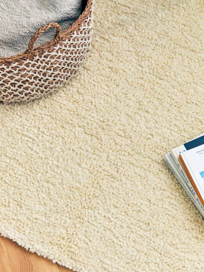 Bouclé-Teppich aus Wollmischung, 170 x 240 cm Bouclé-Teppich aus Wollmischung, 170 x 240 cm