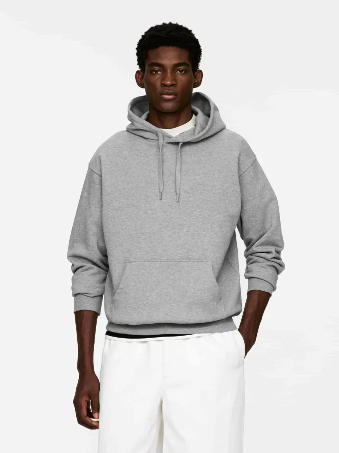 Entspannter Kapuzenpullover Entspannter Kapuzenpullover