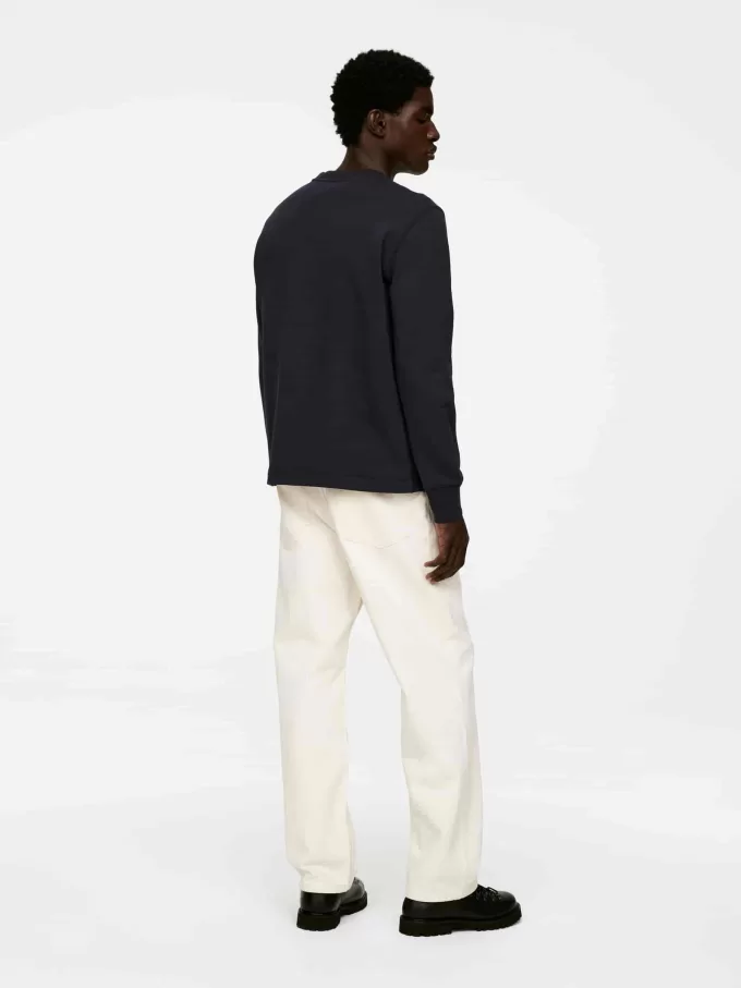 Gerade geschnittenes Sweatshirt Gerade geschnittenes Sweatshirt