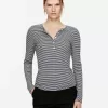 Geripptes Henley-Top Geripptes Henley-Top