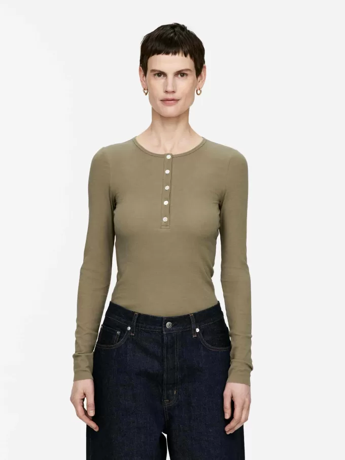 Geripptes Henley-Top Geripptes Henley-Top