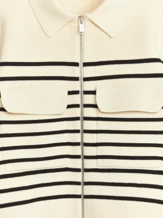 Gestrickte Baumwolljacke