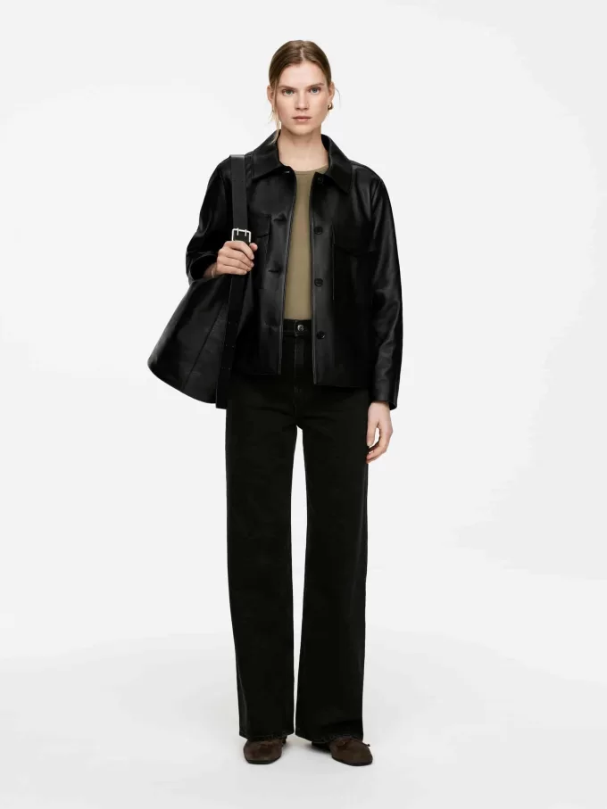 Große Beuteltasche aus Leder Große Beuteltasche aus Leder