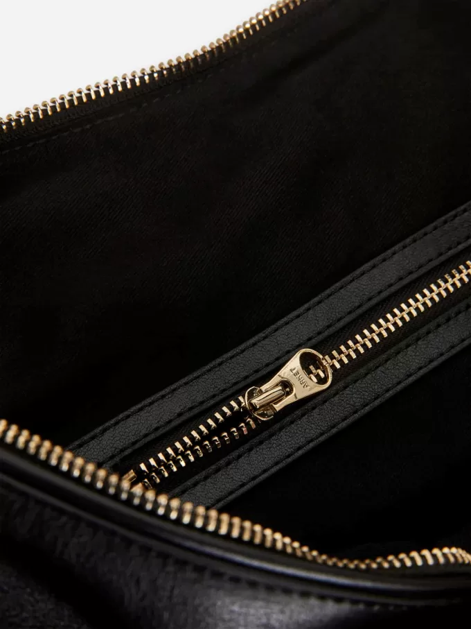 Große Beuteltasche aus Leder Große Beuteltasche aus Leder