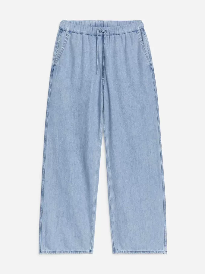 Jeanshose mit Kordelzug Jeanshose mit Kordelzug