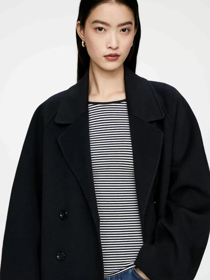 Jersey-Oberteil mit U-Ausschnitt Jersey-Oberteil mit U-Ausschnitt