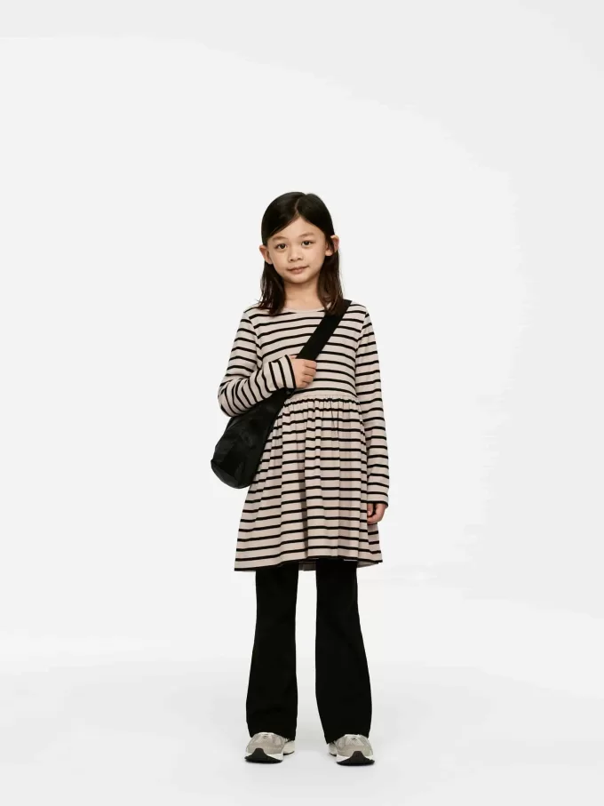 Kleid aus Baumwollripp Kleid aus Baumwollripp