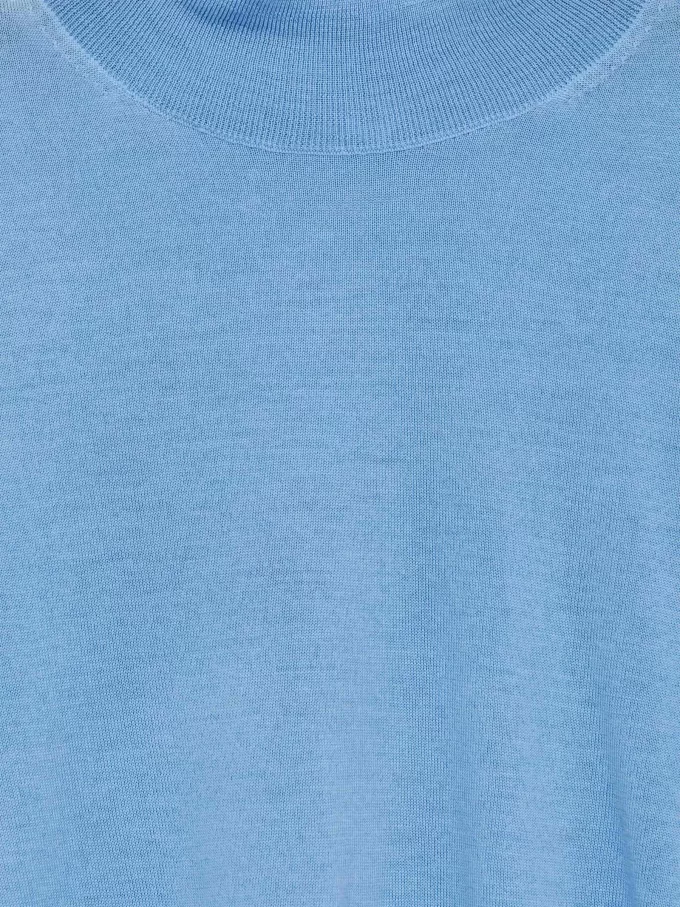 Kurzärmliger Rollkragenpullover Kurzärmliger Rollkragenpullover