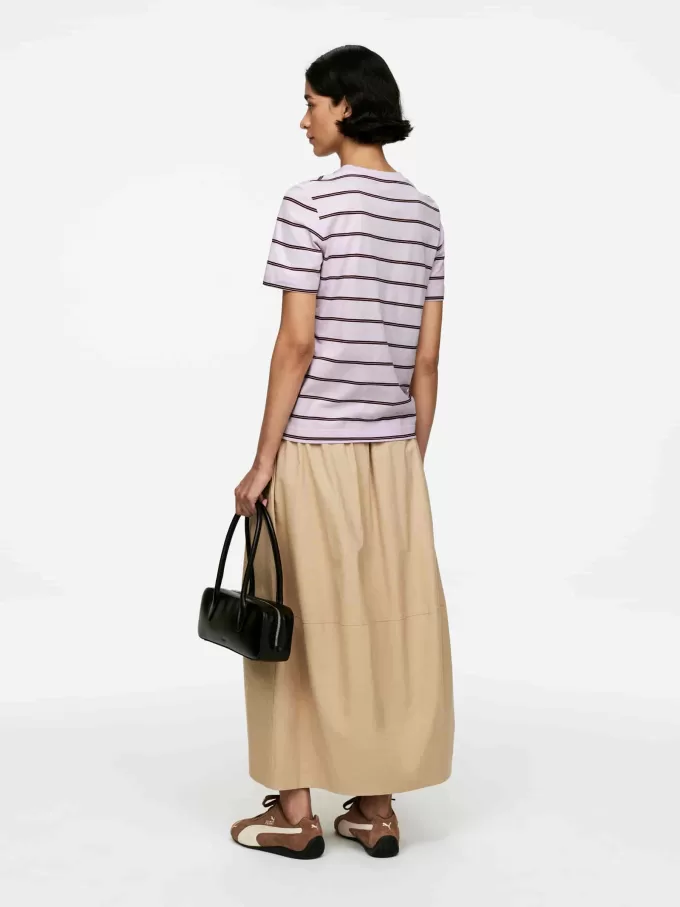 LILY Leichtes T-Shirt LILY Leichtes T-Shirt