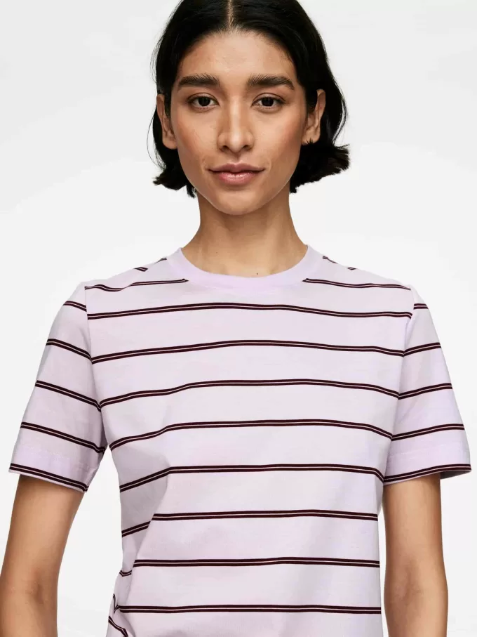 LILY Leichtes T-Shirt LILY Leichtes T-Shirt