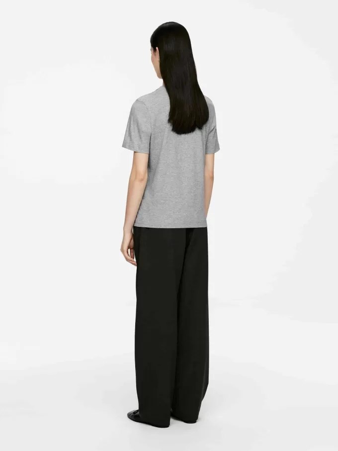 LILY Leichtes T-Shirt LILY Leichtes T-Shirt