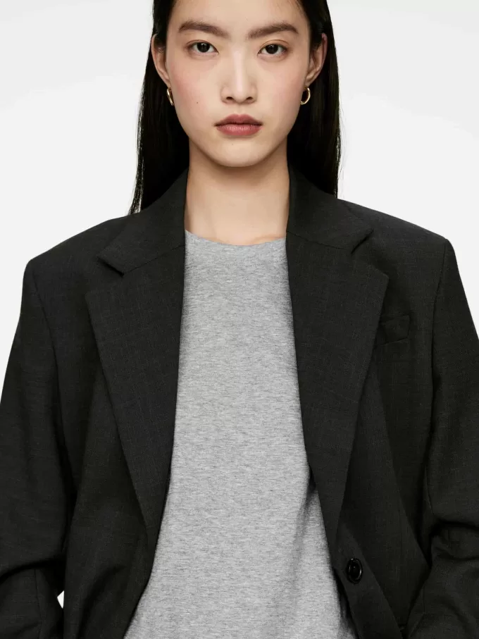 LILY Leichtes T-Shirt LILY Leichtes T-Shirt