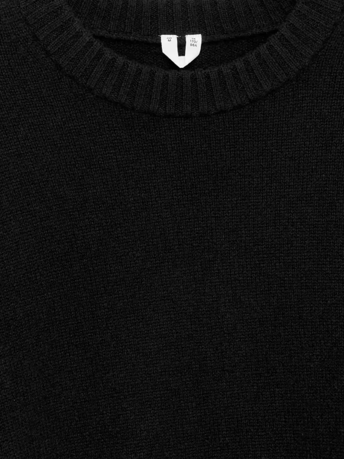 Lässiger Pullover aus Kaschmirwolle Lässiger Pullover aus Kaschmirwolle