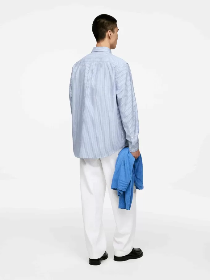 Lässiges Button-Down-Hemd Lässiges Button-Down-Hemd