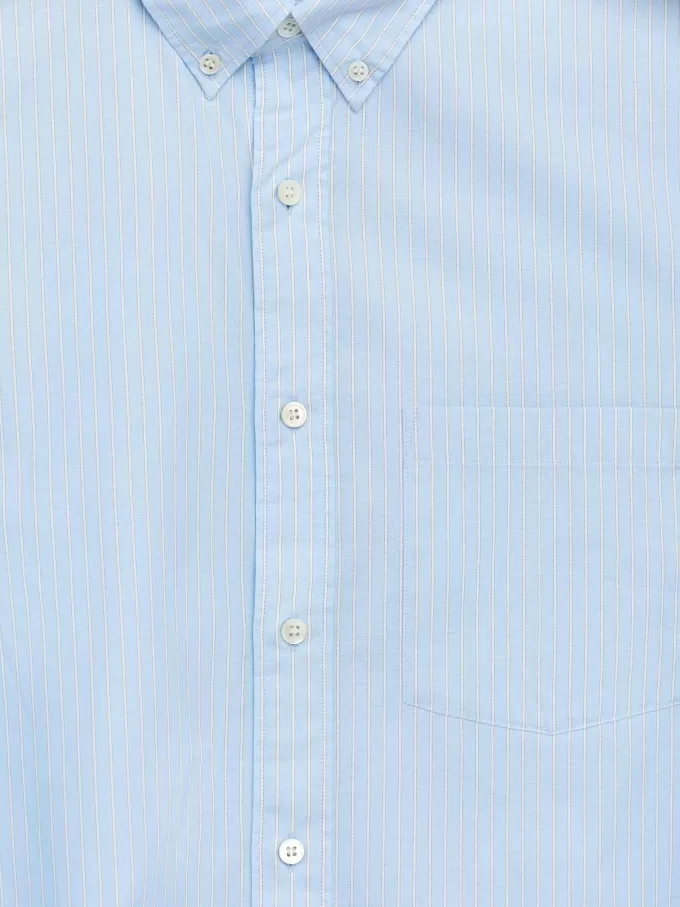Lässiges Button-Down-Hemd Lässiges Button-Down-Hemd