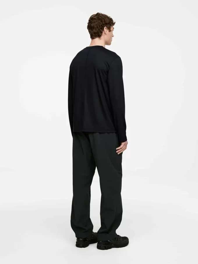 Langärmliges T-Shirt Langärmliges T-Shirt