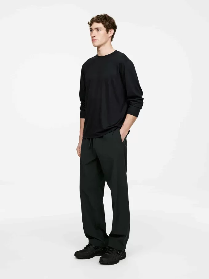 Langärmliges T-Shirt Langärmliges T-Shirt