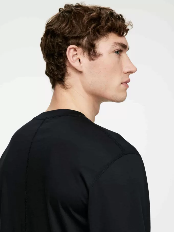 Langärmliges T-Shirt Langärmliges T-Shirt