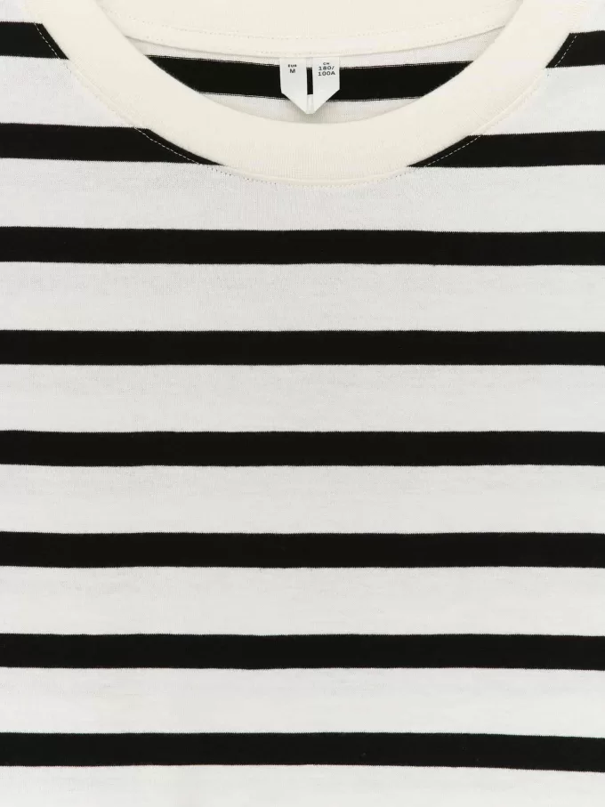 Langärmliges T-Shirt Langärmliges T-Shirt