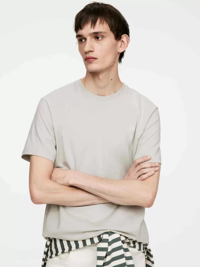 Leichtes T-Shirt Leichtes T-Shirt