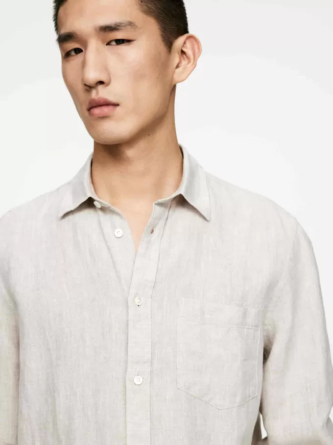 Leinenhemd mit normaler Passform Leinenhemd mit normaler Passform