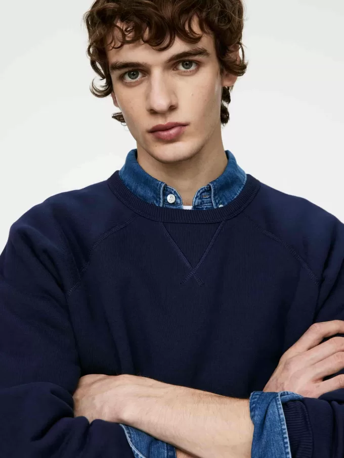 Locker geschnittenes Sweatshirt Locker geschnittenes Sweatshirt