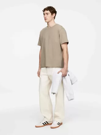 Mittelschweres T-Shirt Mittelschweres T-Shirt