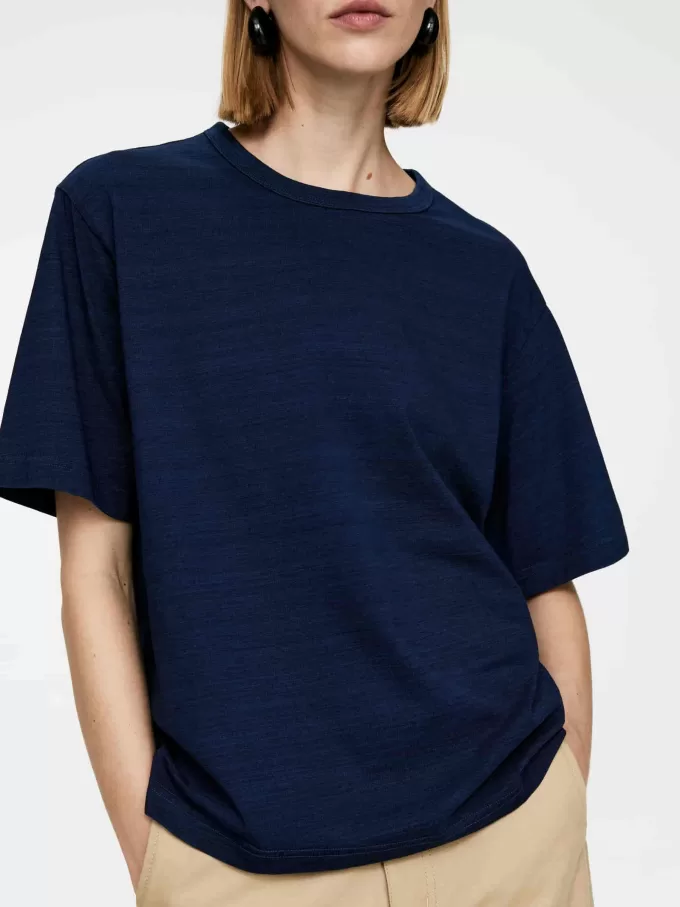 Mittelschweres T-Shirt Mittelschweres T-Shirt