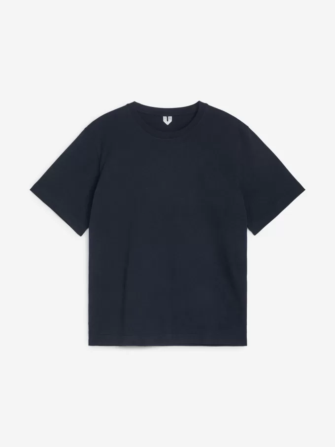 Mittelschweres T-Shirt Mittelschweres T-Shirt