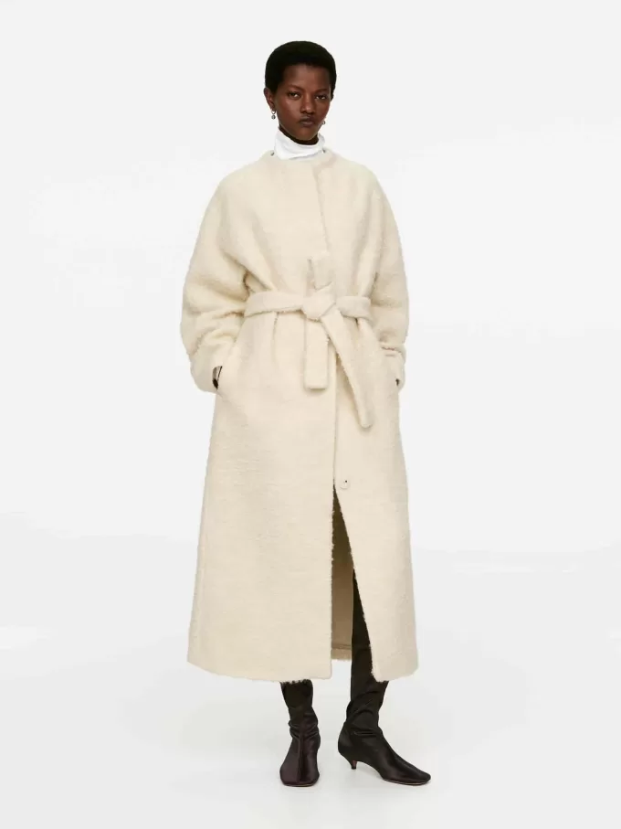 Overknee-Stiefel aus Satin Overknee-Stiefel aus Satin