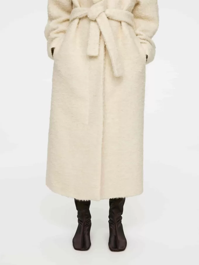 Overknee-Stiefel aus Satin Overknee-Stiefel aus Satin