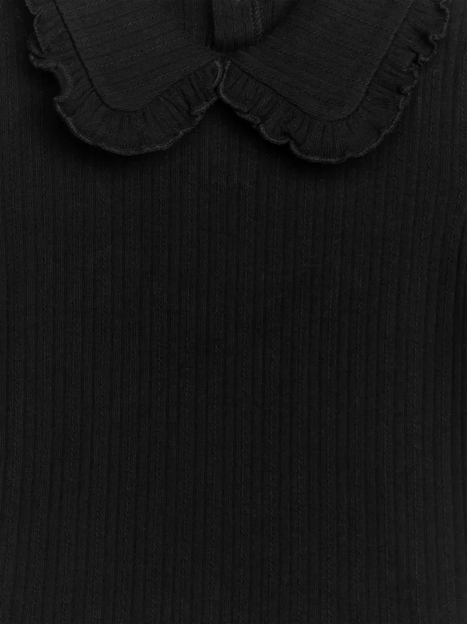 Pointelle-Oberteil mit Rüschenkragen Pointelle-Oberteil mit Rüschenkragen