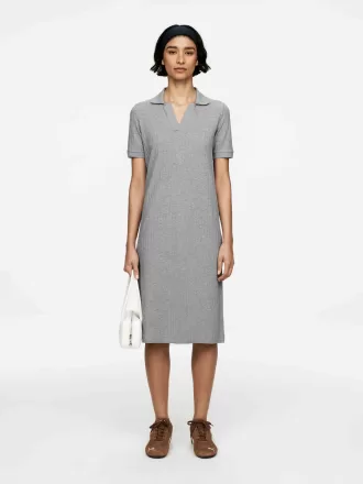 Polokleid aus Rippstrick Polokleid aus Rippstrick