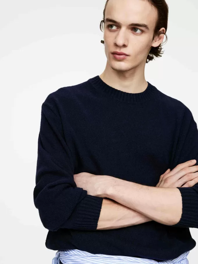 Pullover aus Leinen und Seide Pullover aus Leinen und Seide