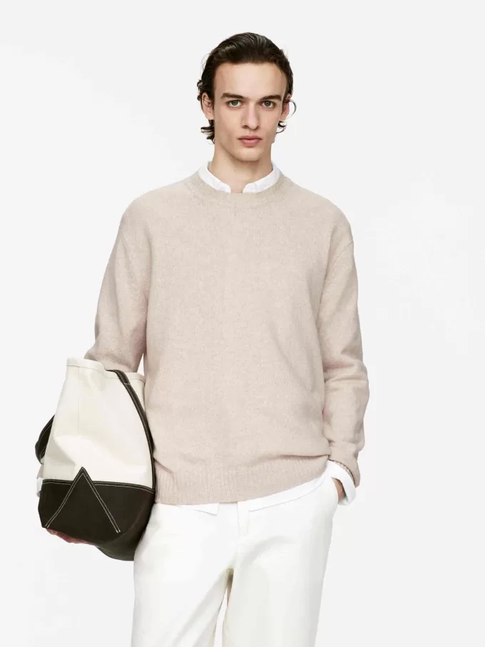 Pullover aus Leinen und Seide Pullover aus Leinen und Seide