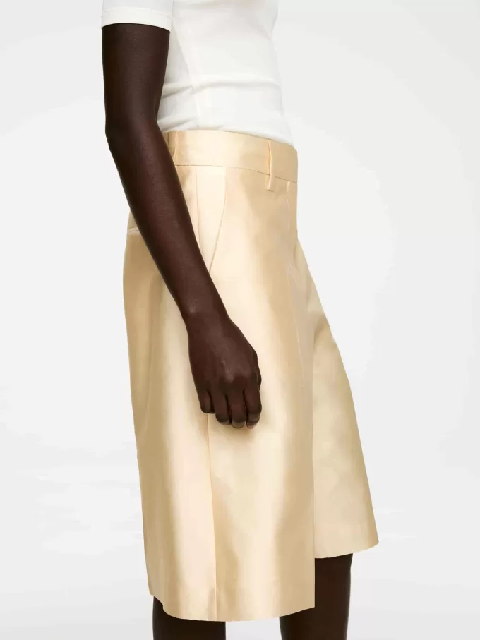 Shorts mit Bügelfalte Shorts mit Bügelfalte