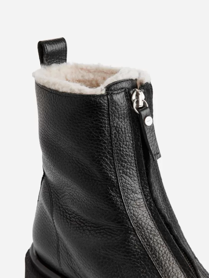 Stiefel aus Kunstpelzleder Stiefel aus Kunstpelzleder