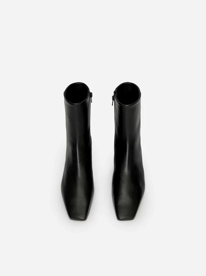 Stiefeletten mit eckiger Zehenpartie Stiefeletten mit eckiger Zehenpartie