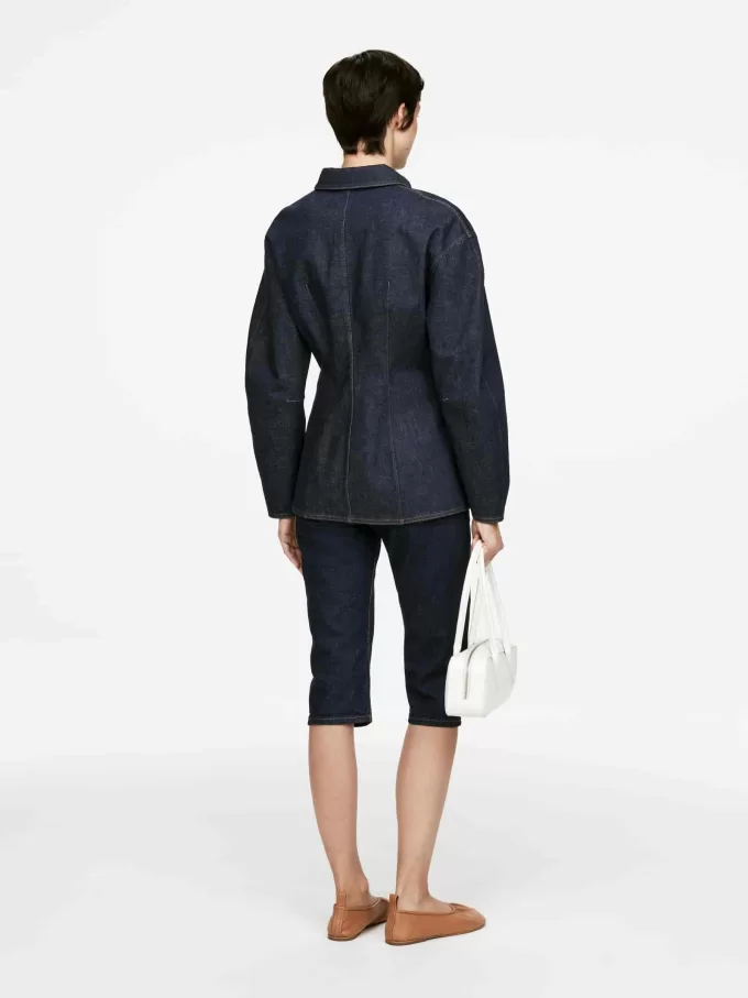 Tailliertes Jeanshemd Tailliertes Jeanshemd