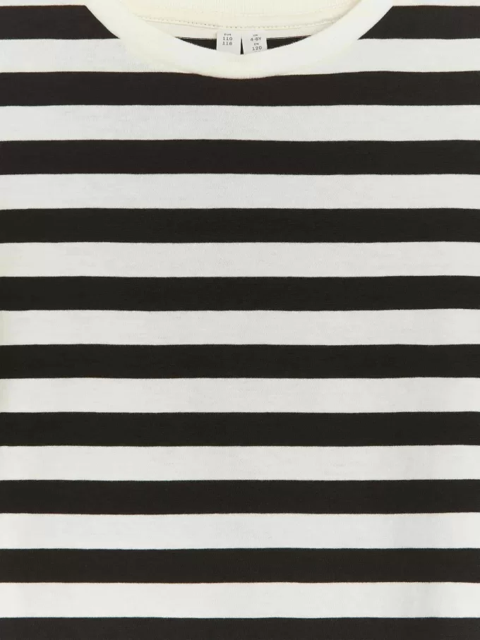 Übergroßes Langarm-T-Shirt Übergroßes Langarm-T-Shirt