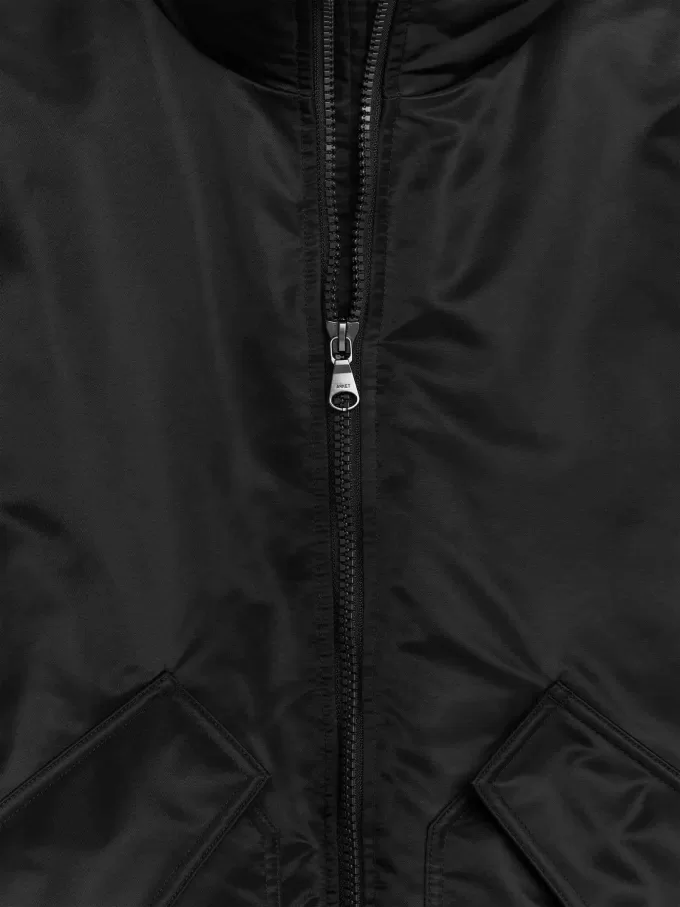 Upcycled Daunenfliegerjacke Upcycled Daunenfliegerjacke