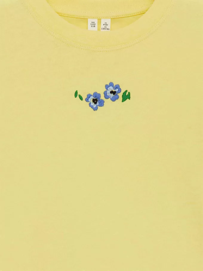 Weit geschnittenes T-Shirt Weit geschnittenes T-Shirt